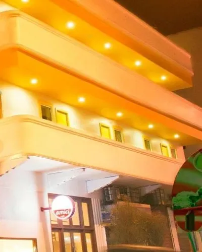 Bloomrooms Hotel New Delhi