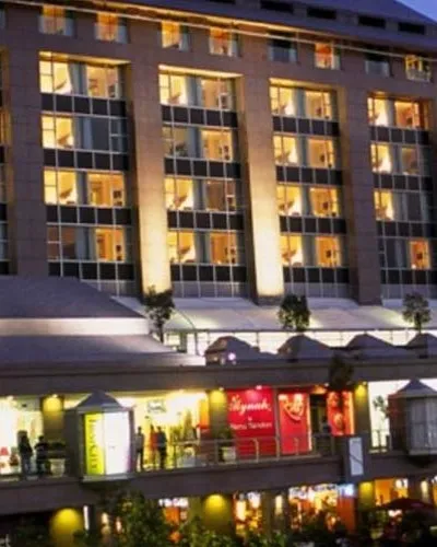 Svelte Hotel New Delhi