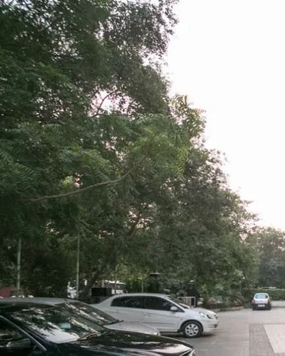The Hans Hotel New Delhi