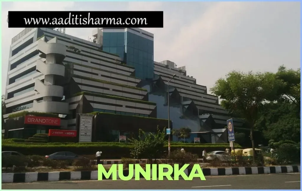 Escort in Munirka